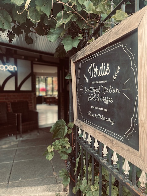 Verdi's Italian Kitchen